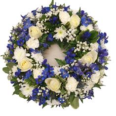 Seasonal Blue &amp; White wreath